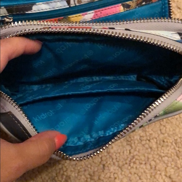 Brand new Kidrobot clutch - Picture 3 of 4